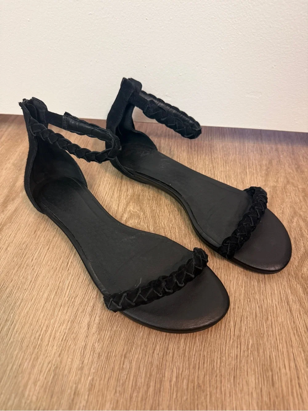 Never Worn Joie Black Braided Ankle-Strap Sandals size 7